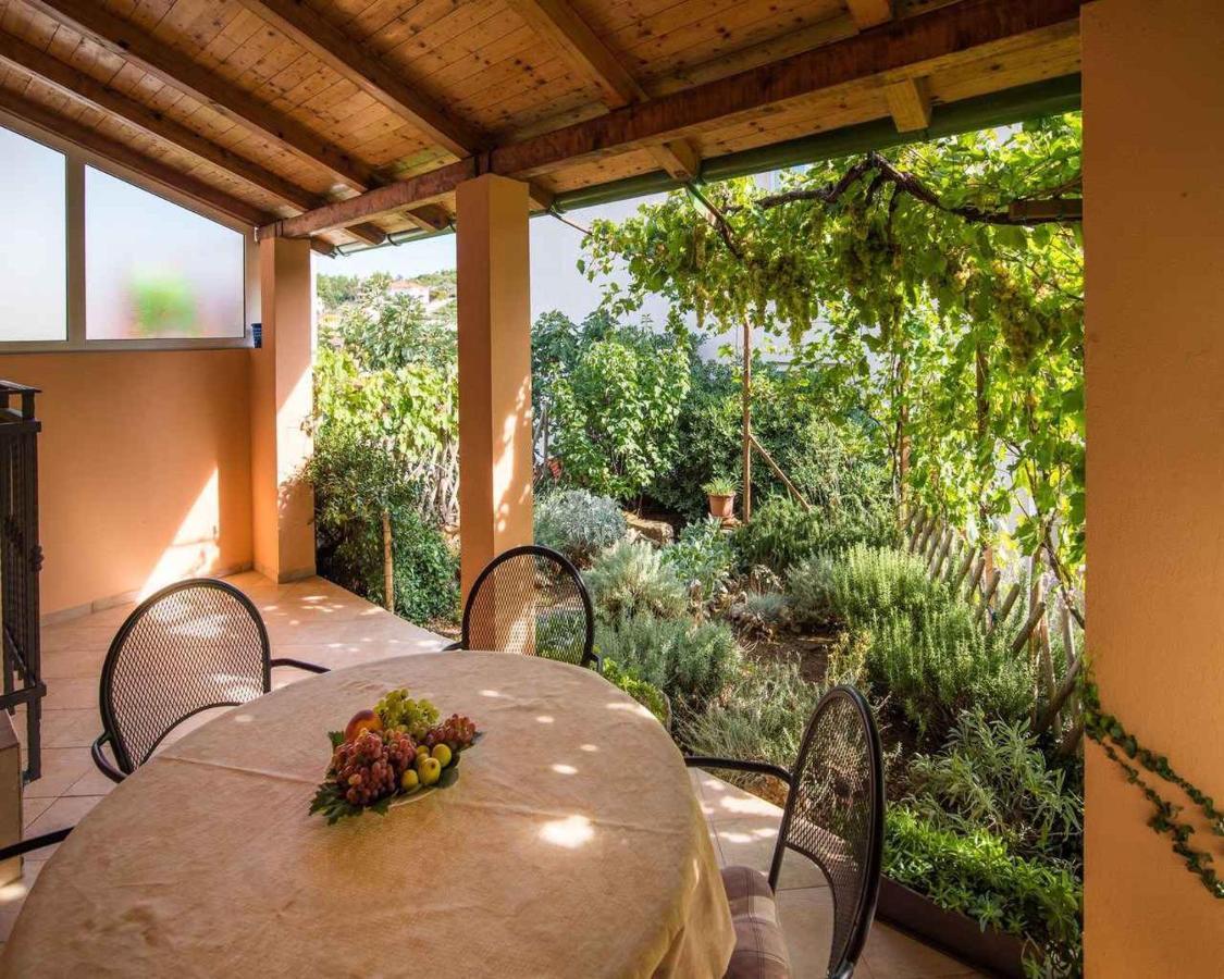 Apartments In Vrbnik/Insel Krk 13597 Экстерьер фото